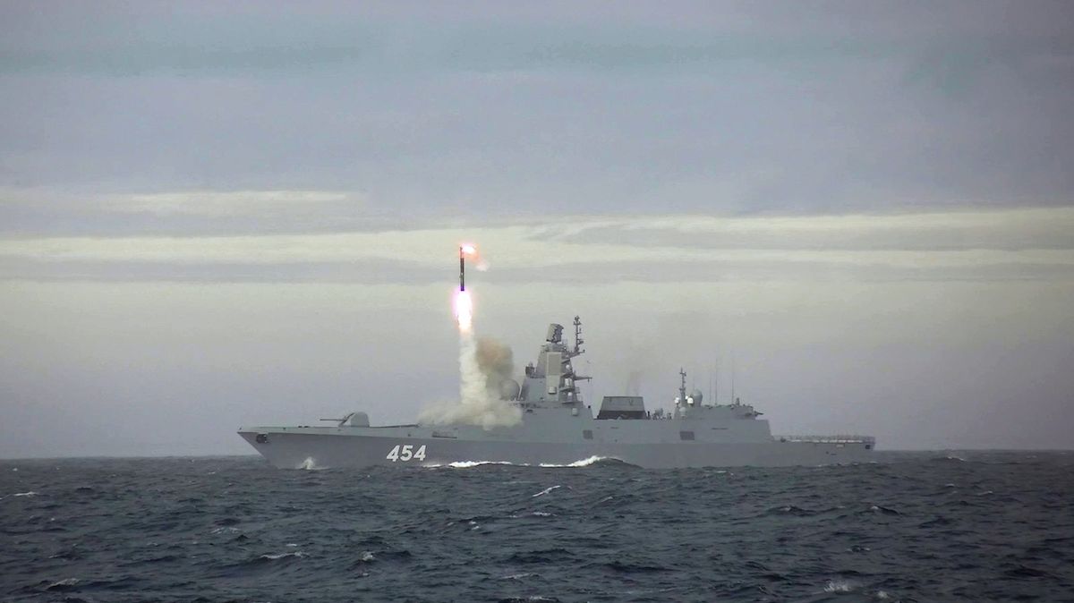Postrach jménem Cirkon. Rusko úspěšně vyzkoušelo hypersonickou střelu